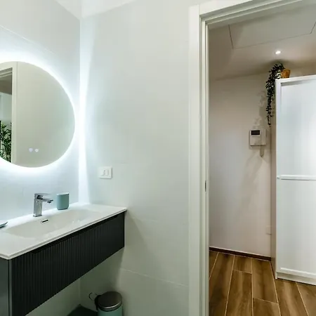 Comfort & Design Minutes Away From The Centre * ミラノ